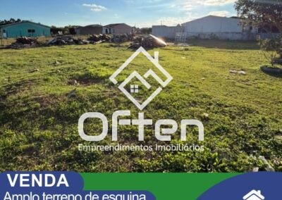 VENDA – AMPLO TERRENO DE ESQUINA – ÁREA DE 900m²